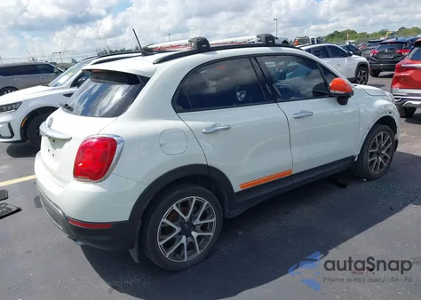 2018 Fiat 500X Trekking Fwd z USA, uszkodzony, nr VIN ZFBCFXCB9JP707448